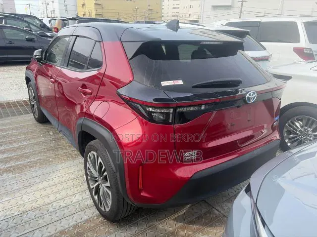 Toyota Yaris Cross 2021 Red