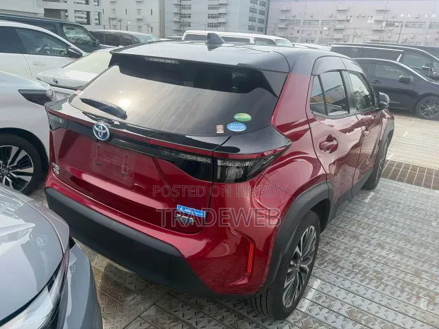 Toyota Yaris Cross 2021 Red