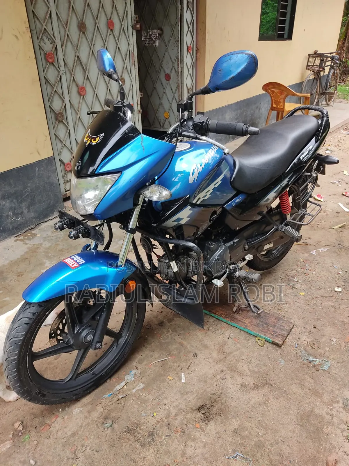 হিরো গ্ল্যামার ২০২১ নীল