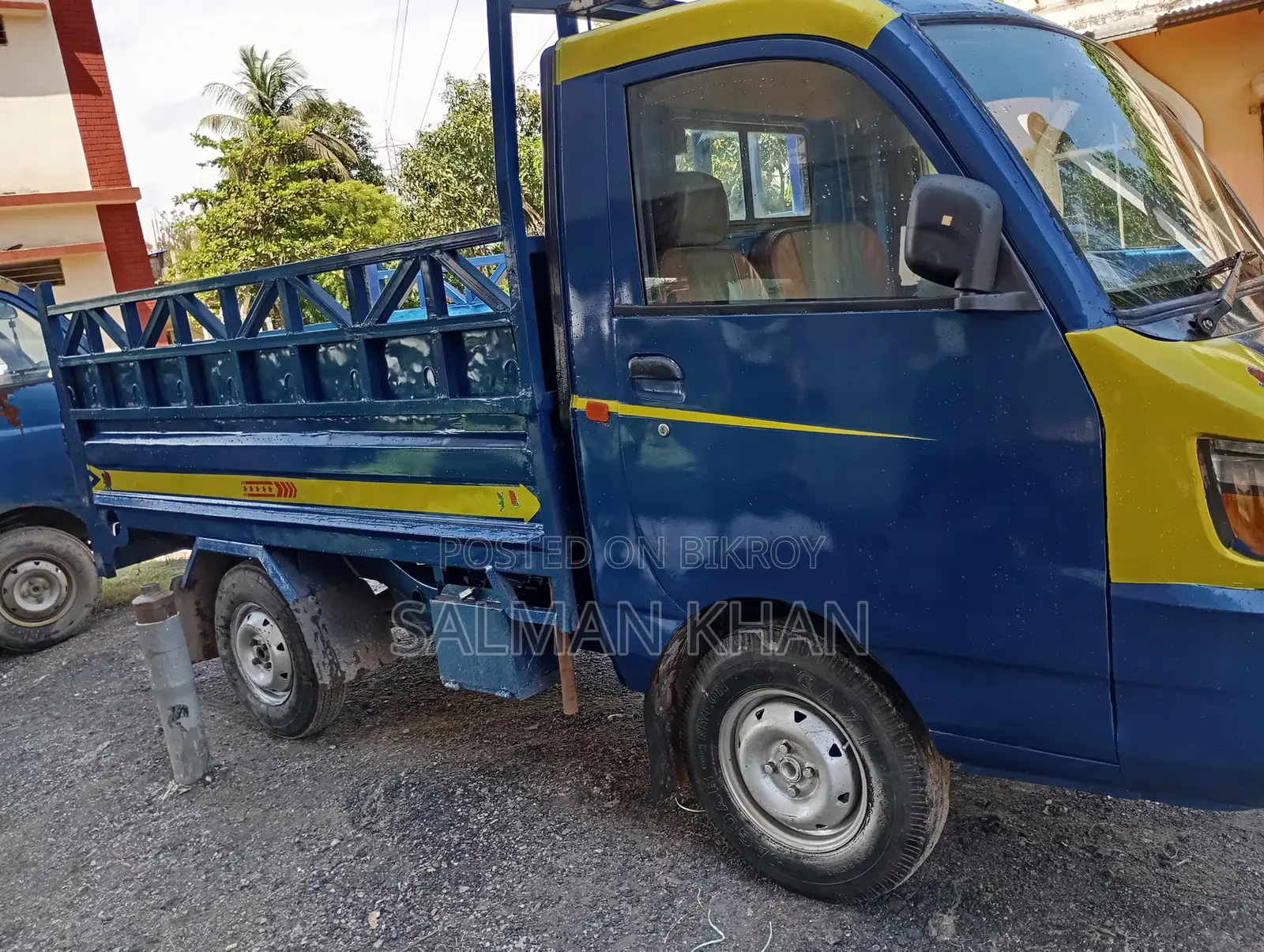 Mini Pick-Up Van, 17-Model, Registration: 2017-27, Document, Body Parts Ok
