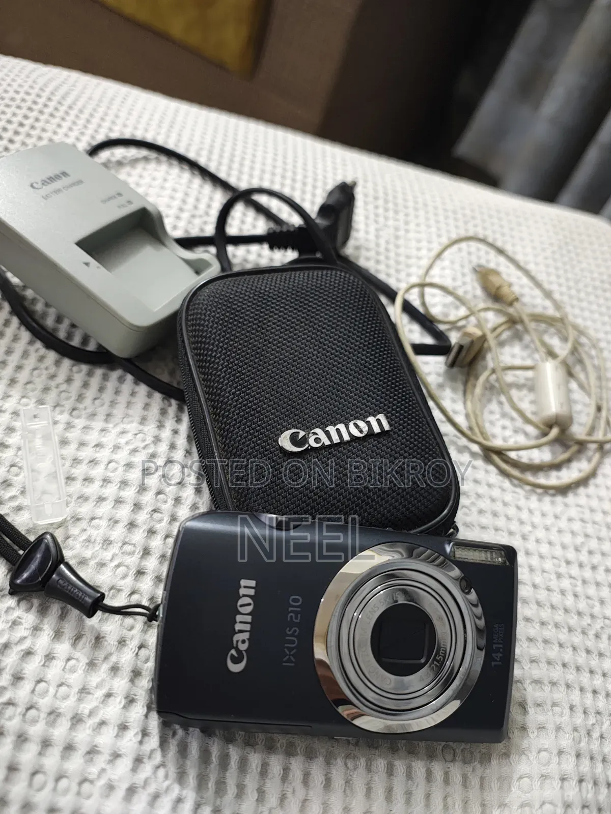 Canon PowerShot SD3500 IS / IXUS 210