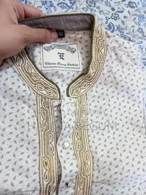 ৪২ সাইজের সাদা পাঞ্জাবি সেল দেব।