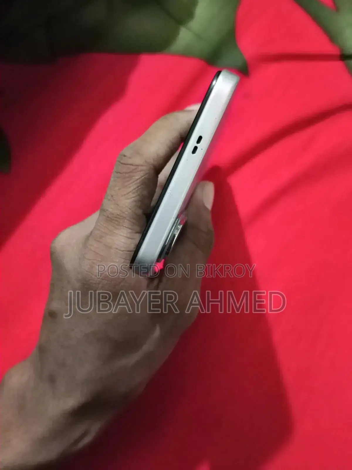 New Infinix Hot 60i 128 GB Silver