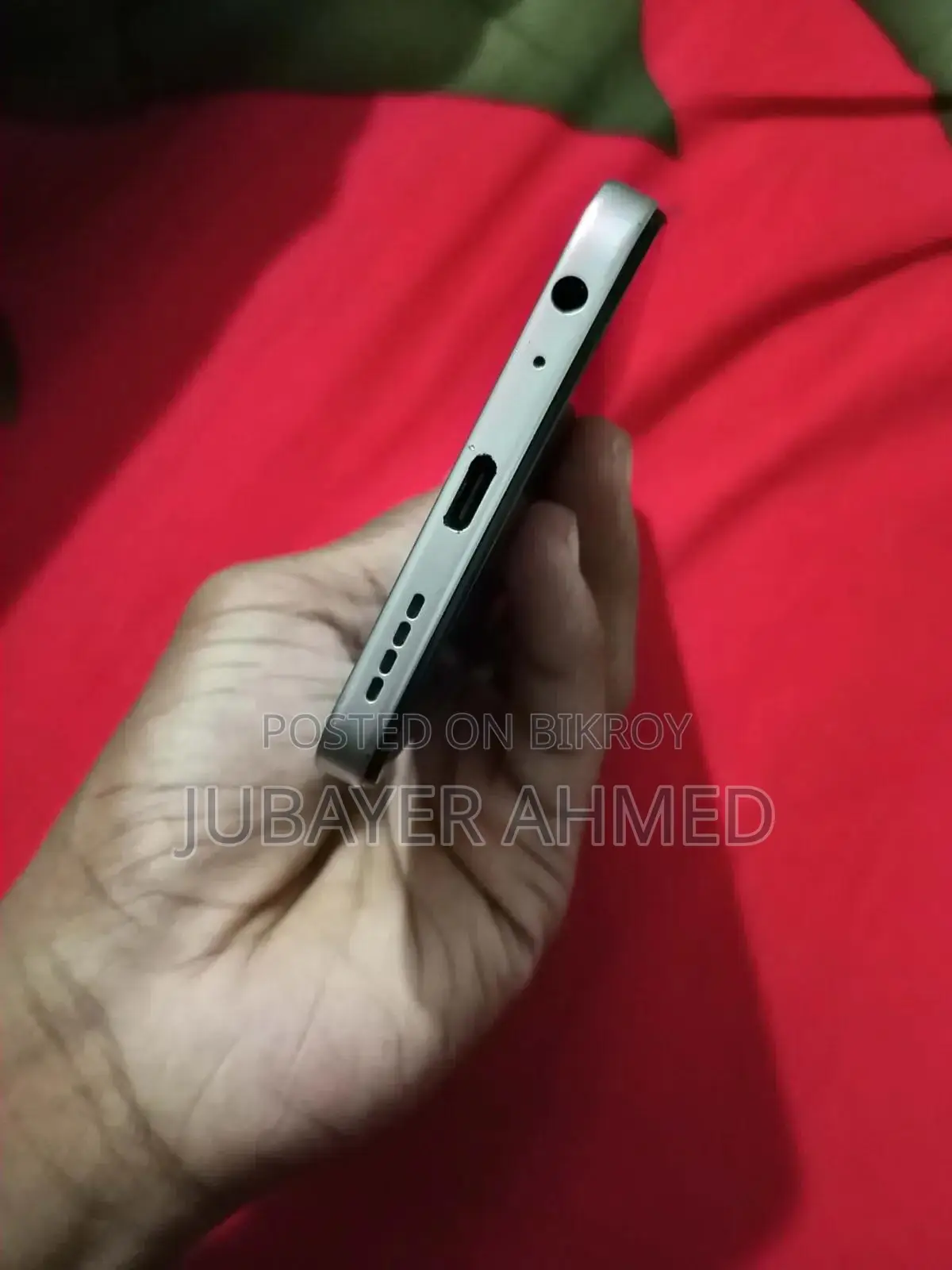 New Infinix Hot 60i 128 GB Silver