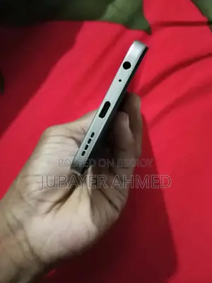 New Infinix Hot 60i 128 GB Silver