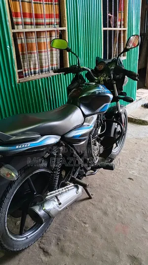 Bajaj Discover 100 2012 Black