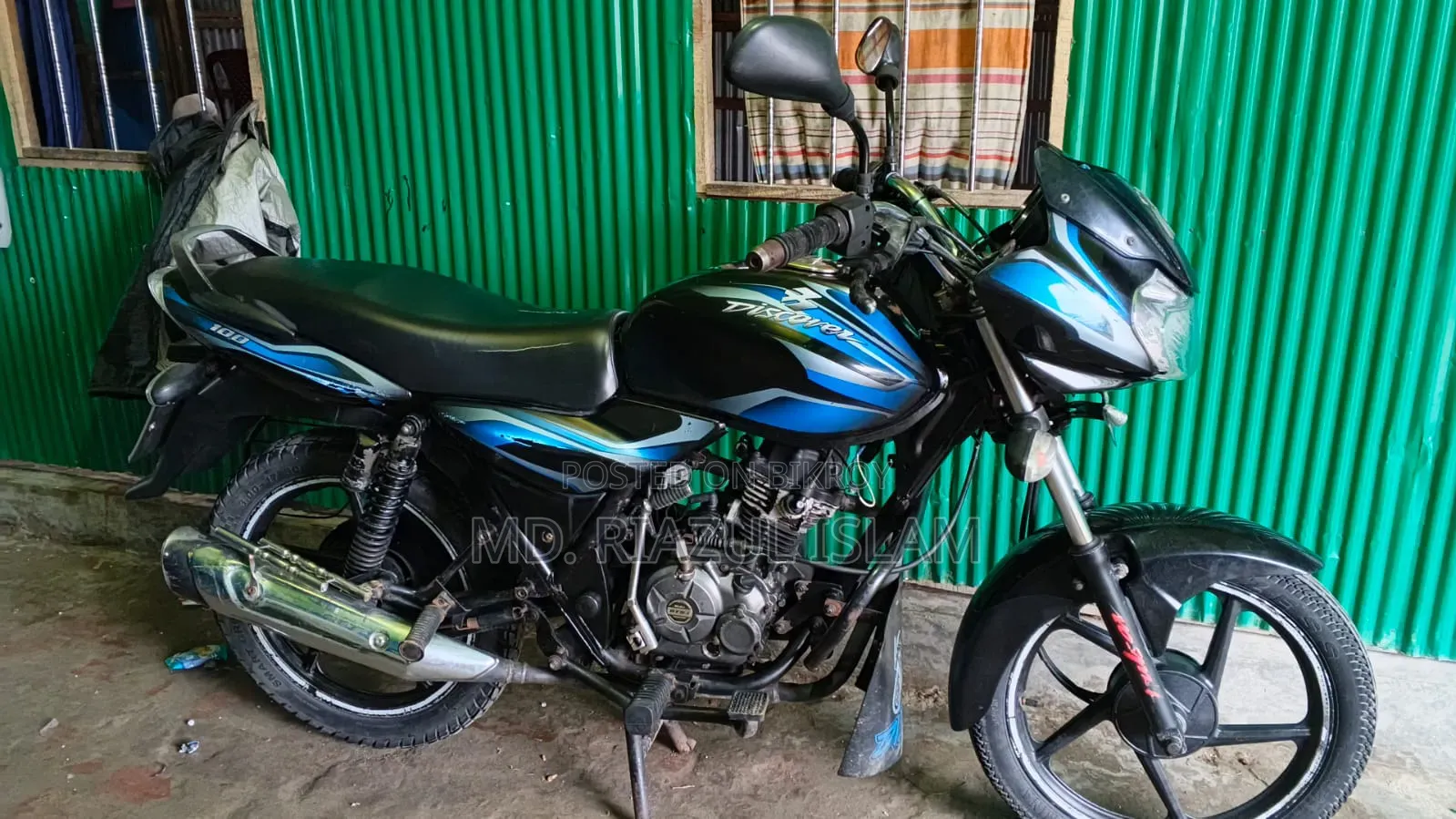 Bajaj Discover 100 2012 Black