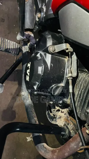 টিভিএস স্ট্রাইকার ১২৫ ২০২১ রেড