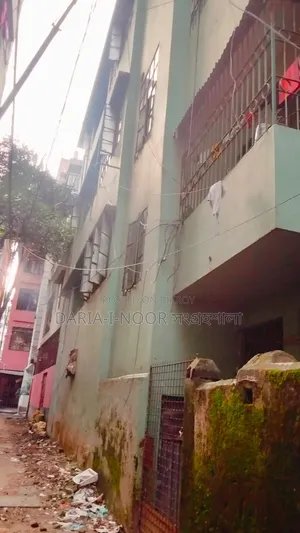8 Bedroom House in August 6, Motijheel for Sale