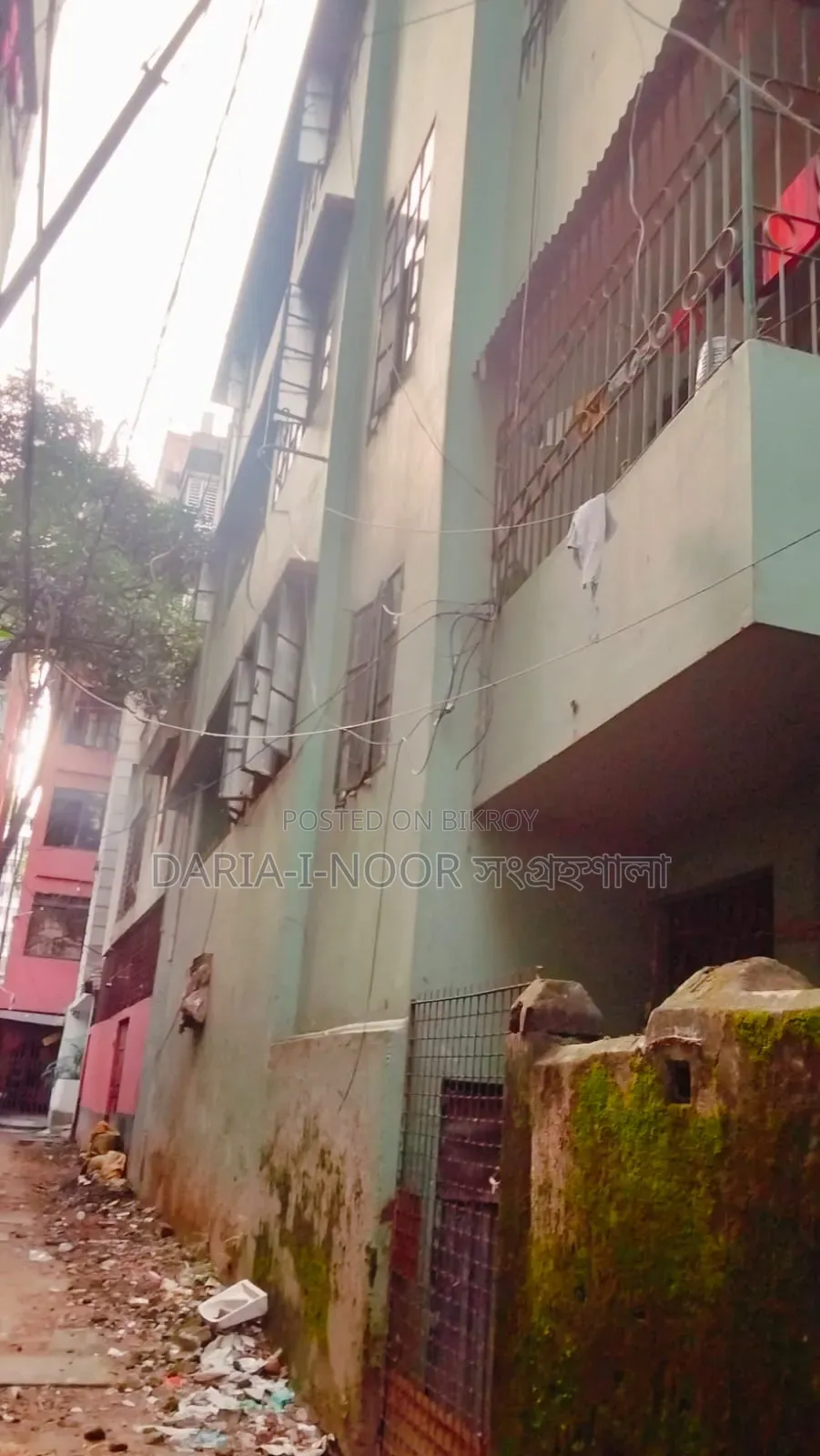8 Bedroom House in August 6, Motijheel for Sale