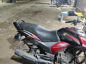 TVS Stryker 125 2018 Purple