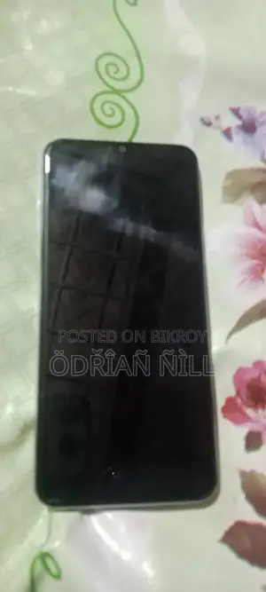 Vivo Y21 64 GB Blue