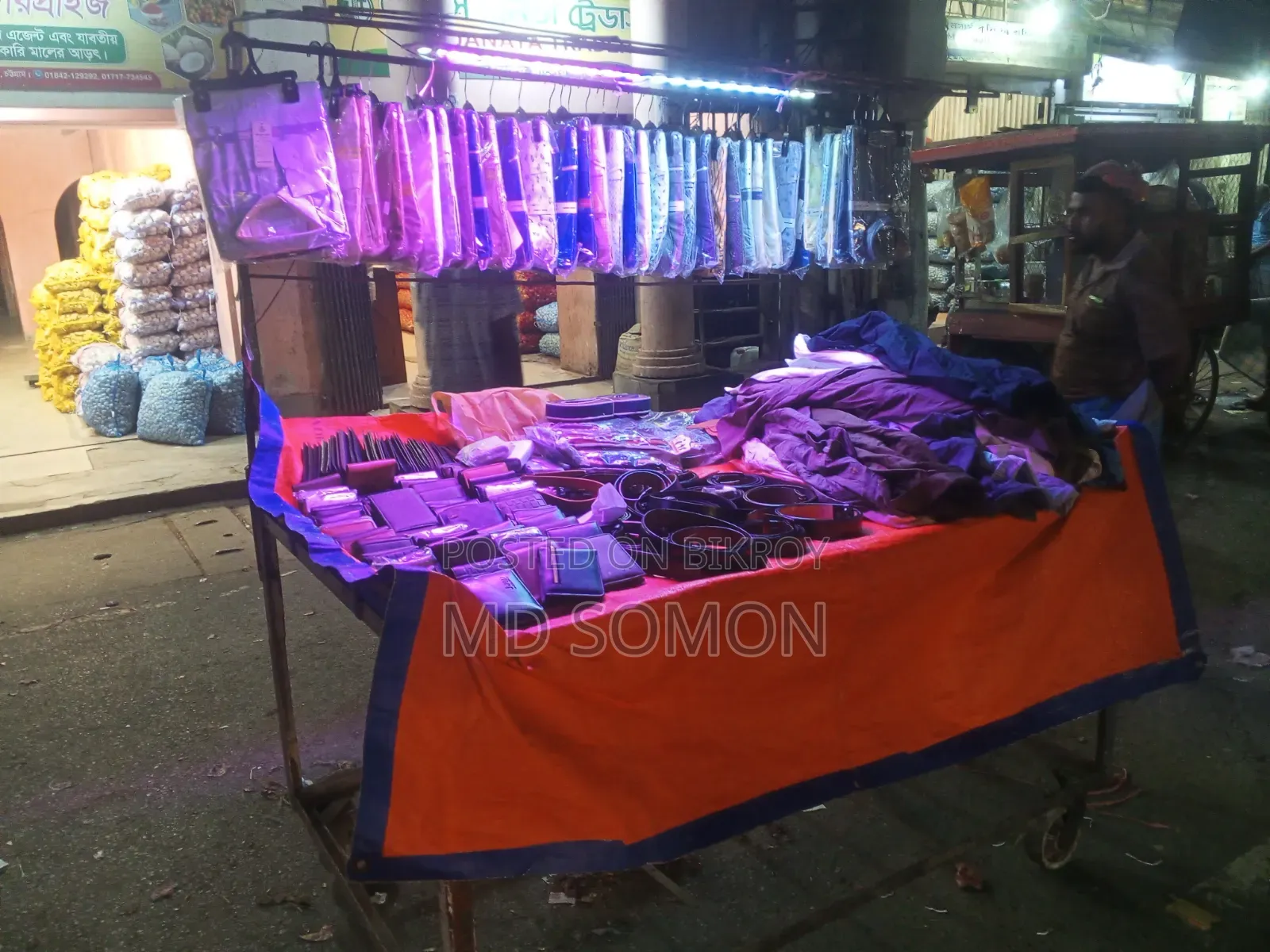 লোহার তৈরী চার চাকার গাড়ি যেকোন কিছু বিক্রি করা যাবে