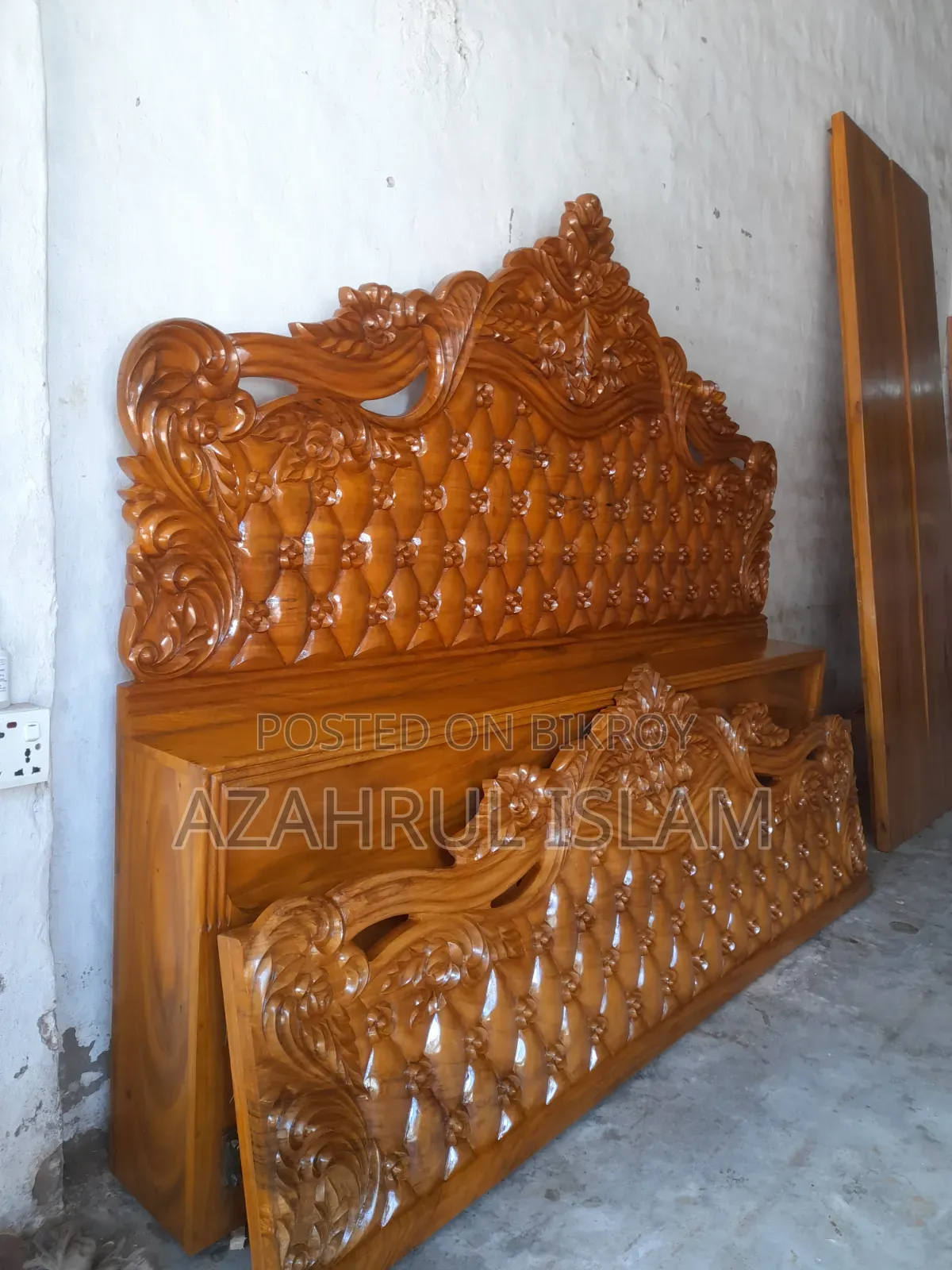 81 Wooden Full Box Bed