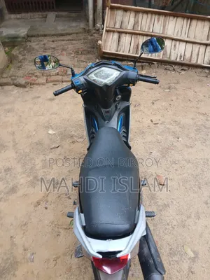 রানার কাইট ১১০ ২০২১ ব্লু