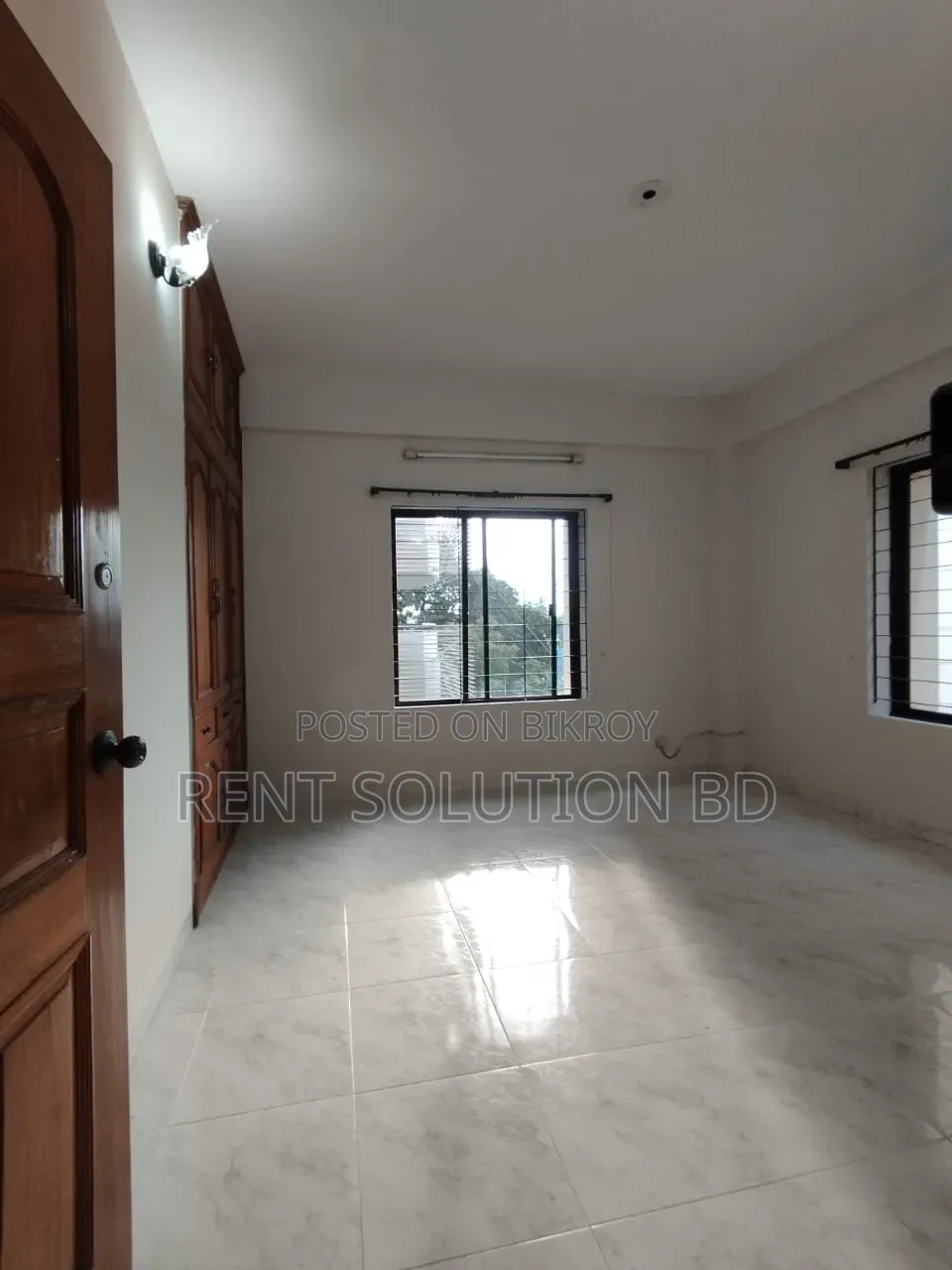 5200 Square Feet Duplex Office Space for Rent