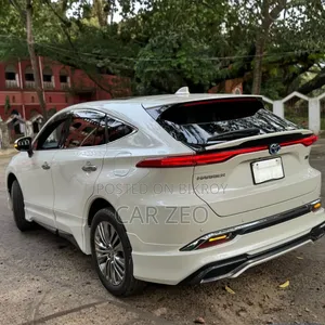 Toyota Harrier 2.5 Hybrid 2020 Pearl