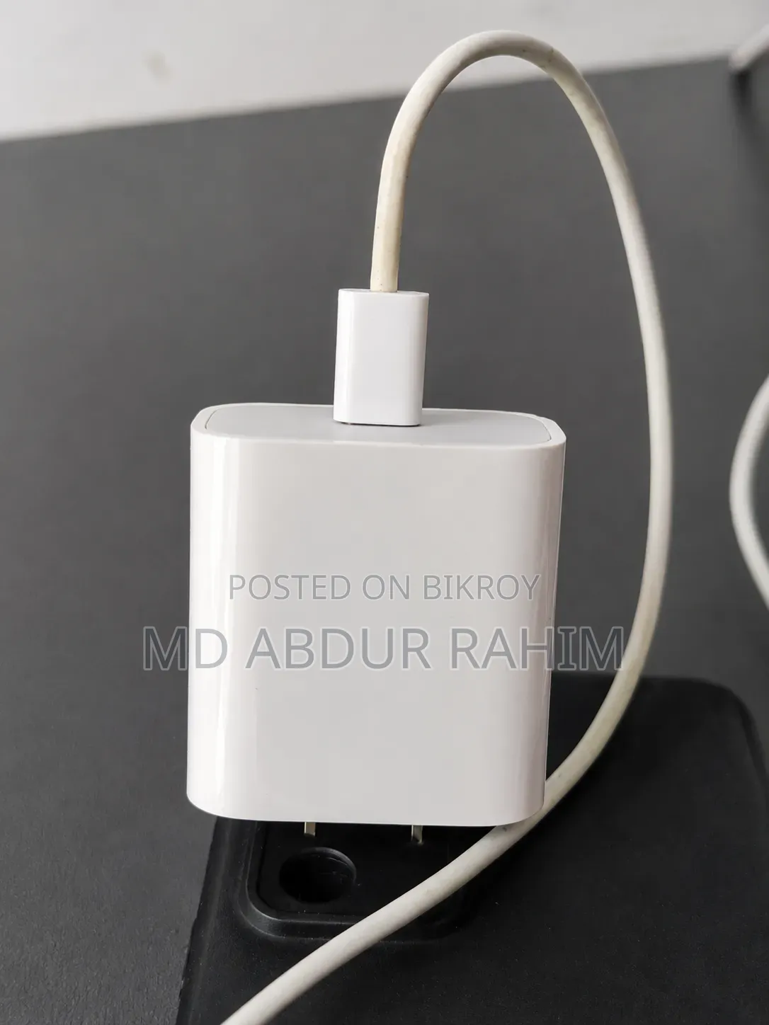 Apple iPad Mini 6, Original Charger. 20W USB-C Adapter (Model: A2305)
