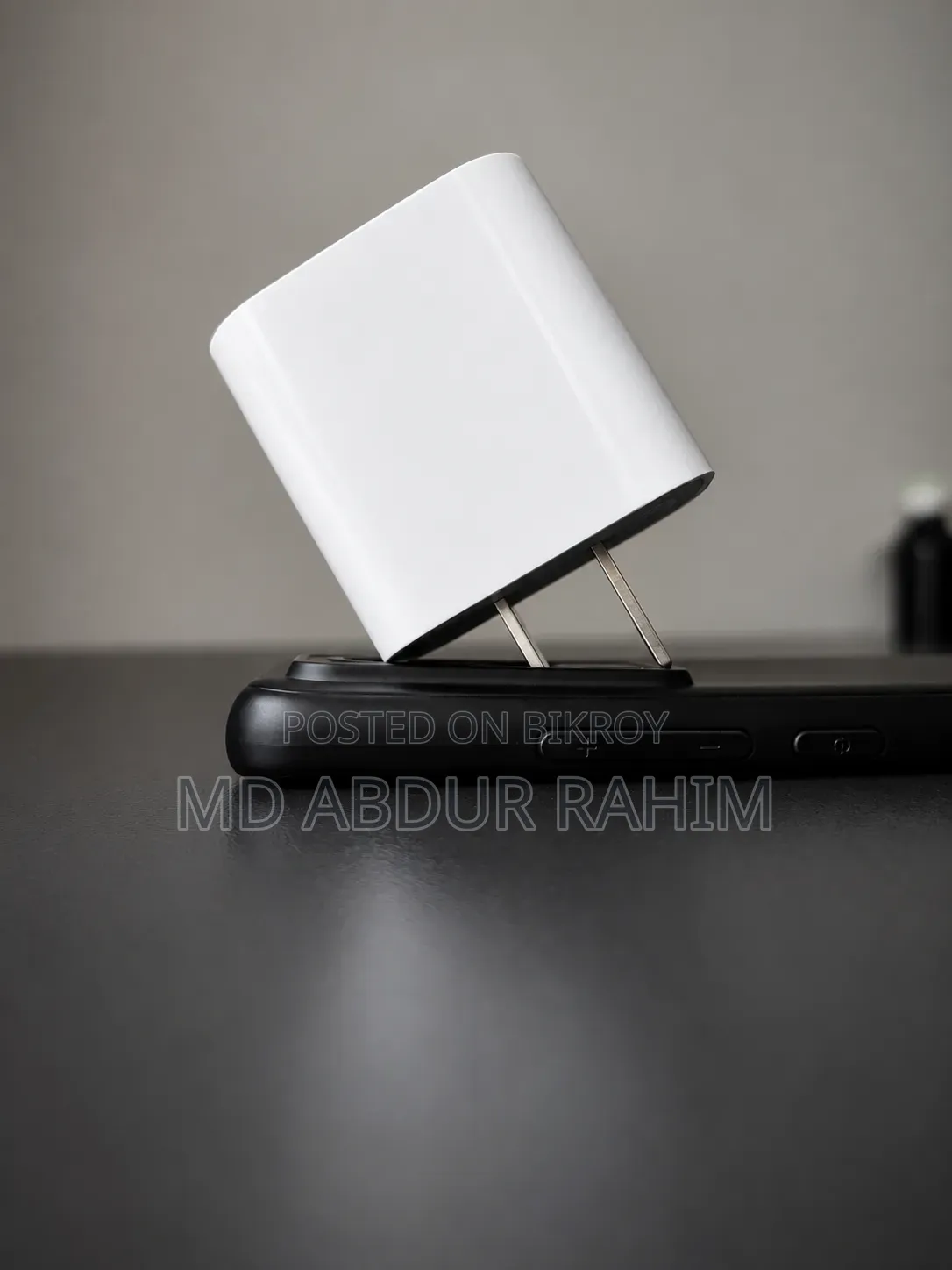 Apple iPad Mini 6, Original Charger. 20W USB-C Adapter (Model: A2305)