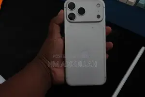 অ্যাপল আইফোন ১৭ প্রো ম্যাক্স ২৫৬ জিবি হোয়াইট