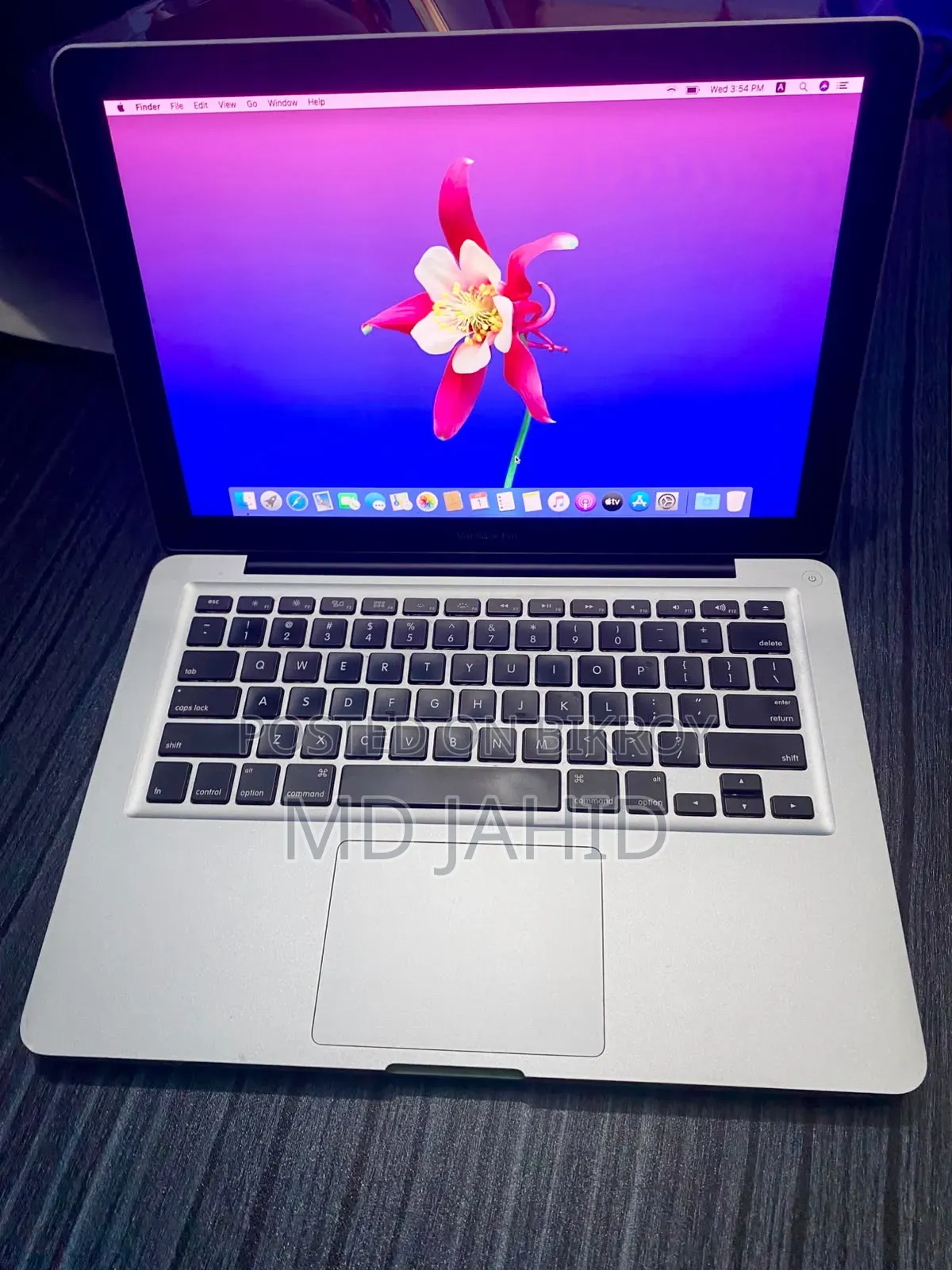Laptop Apple MacBook Pro 8GB Intel Core i5 SSD 512GB
