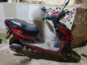 মোটরসাইকেল ২০২৬ রেড