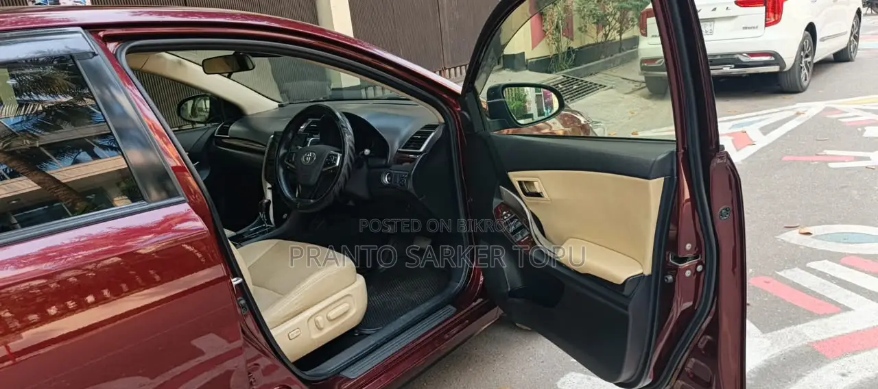 টয়োটা অ্যালিয়ন ২০১৭ মেরুন