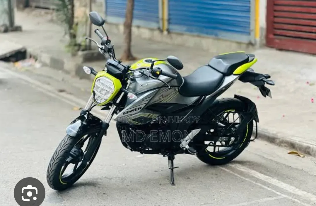 সুজুকি জিক্সার ২০২৫ সবুজ