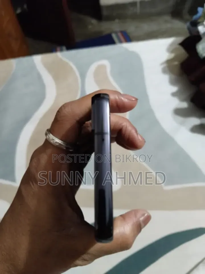 স্যামসাং গ্যালাক্সি এস২২ ৫জি ২৫৬ জিবি ব্ল্যাক