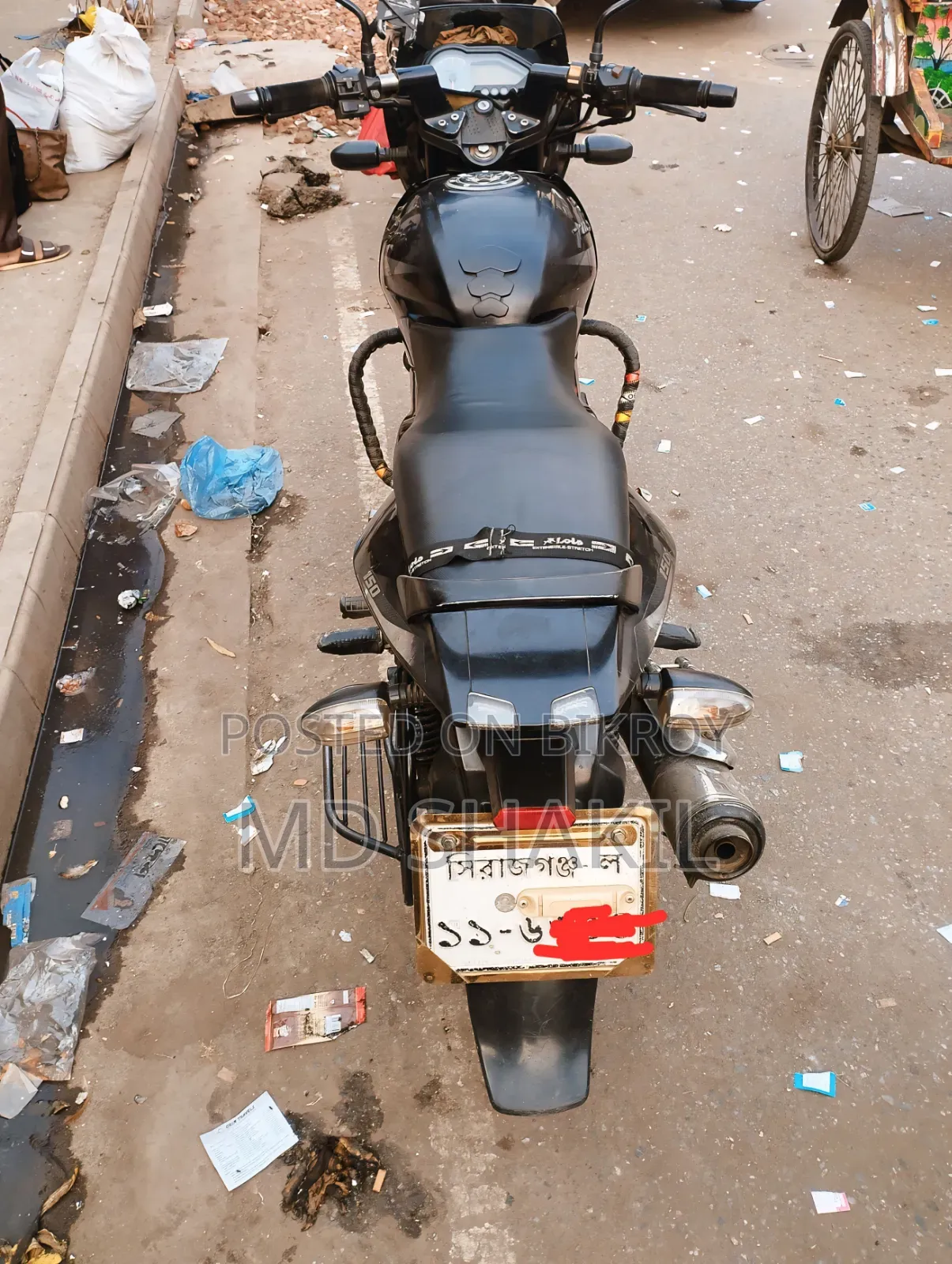 বাজাজ পালসার ১৫০ ২০১২ ব্ল্যাক