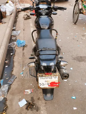 বাজাজ পালসার ১৫০ ২০১২ ব্ল্যাক