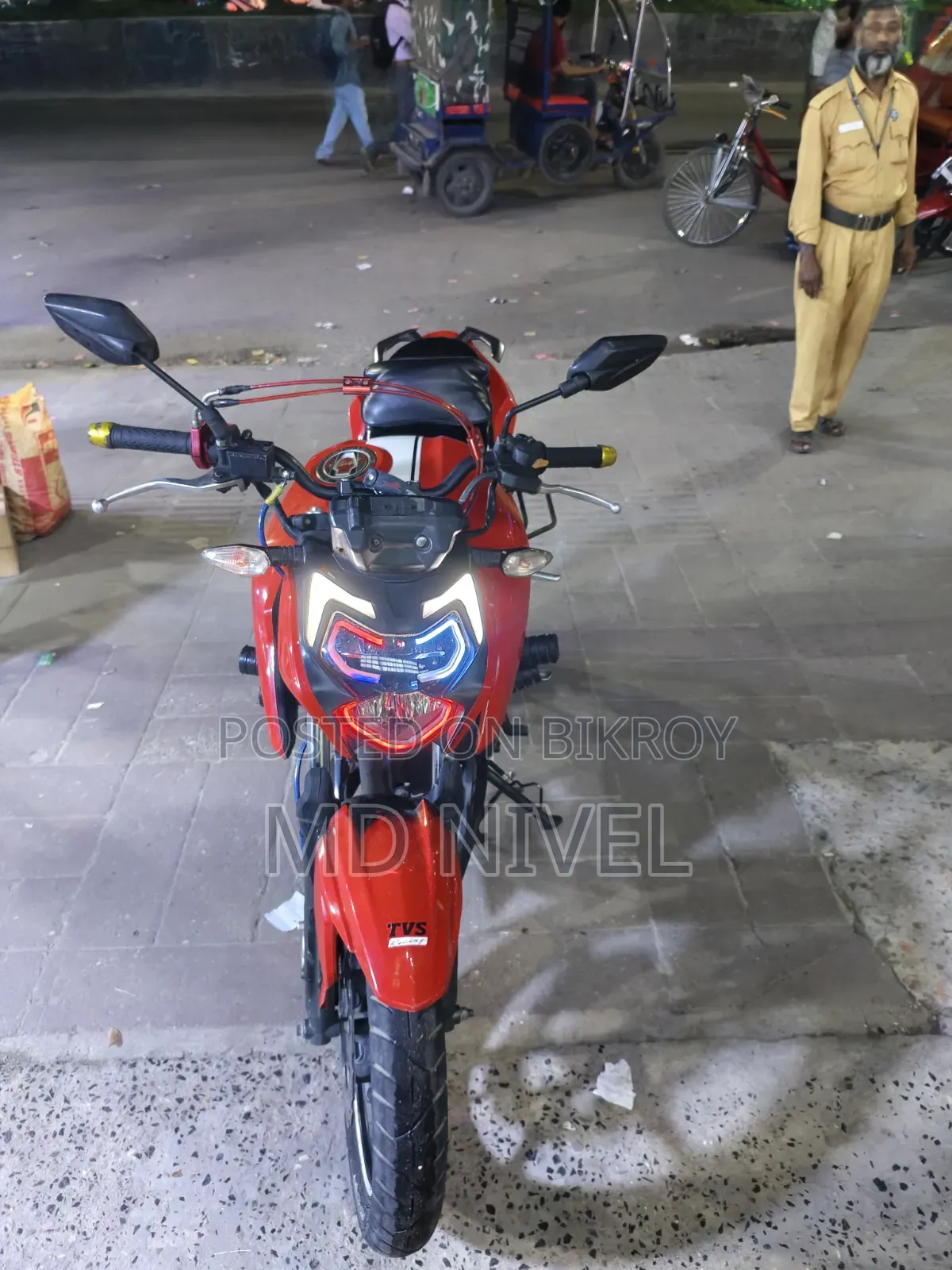 TVS Apache 160 4V 2022 Red