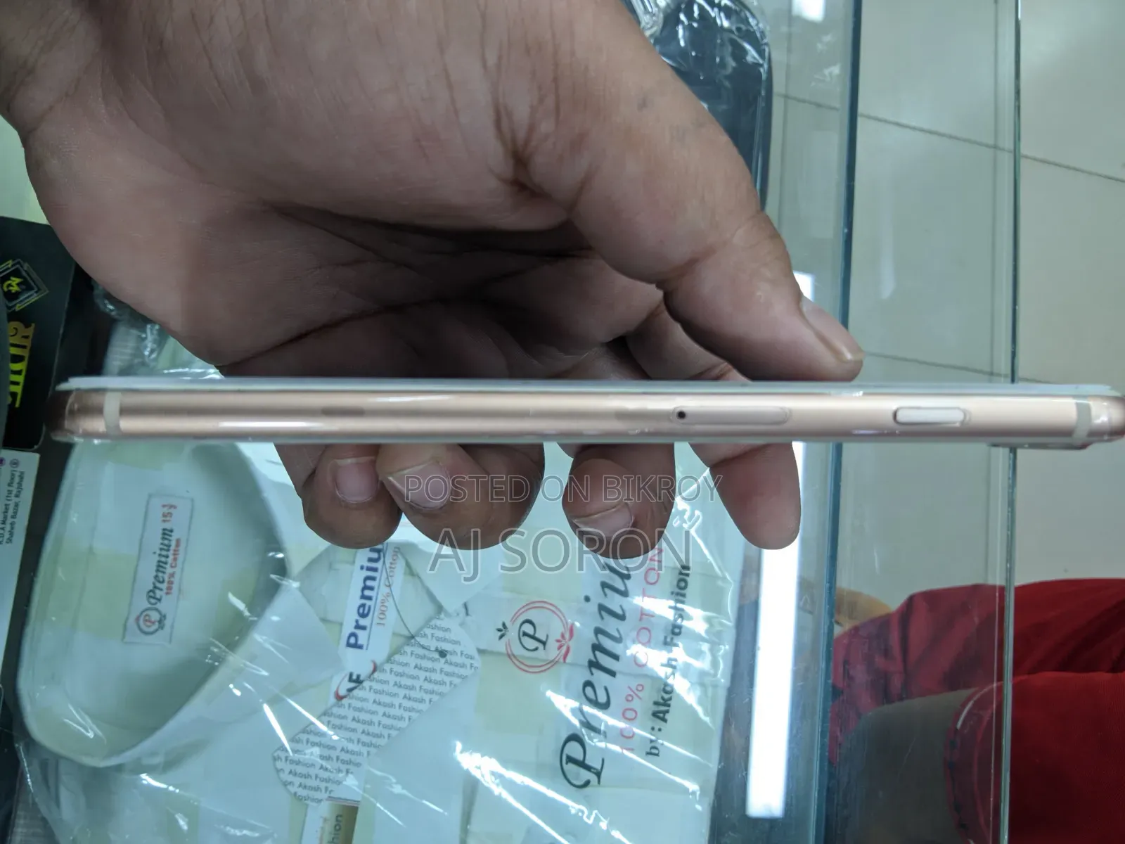 Apple iPhone 8 Plus 64 GB Gold