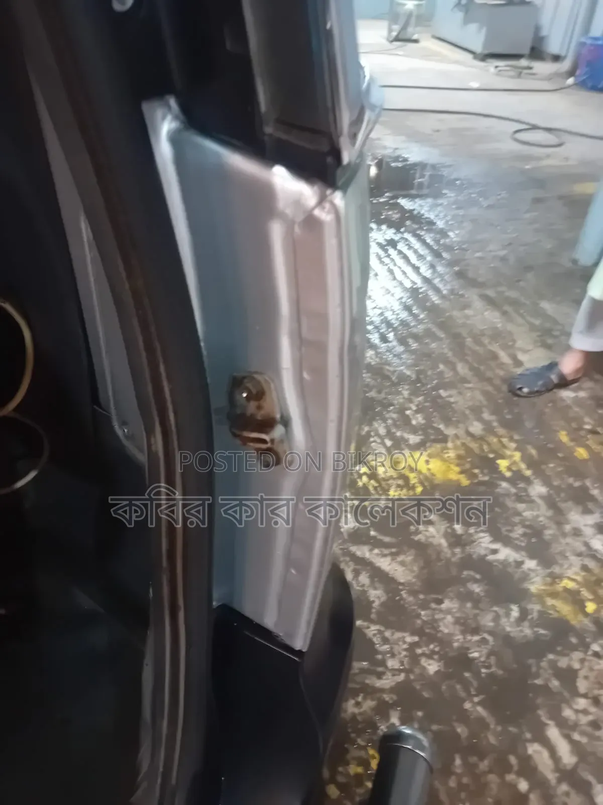 টয়োটা নোয়া ২০০৬ সিলভার