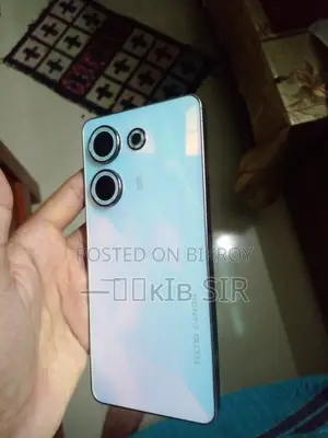 টেকনো ক্যামন ২০ ২৫৬ জিবি নীল