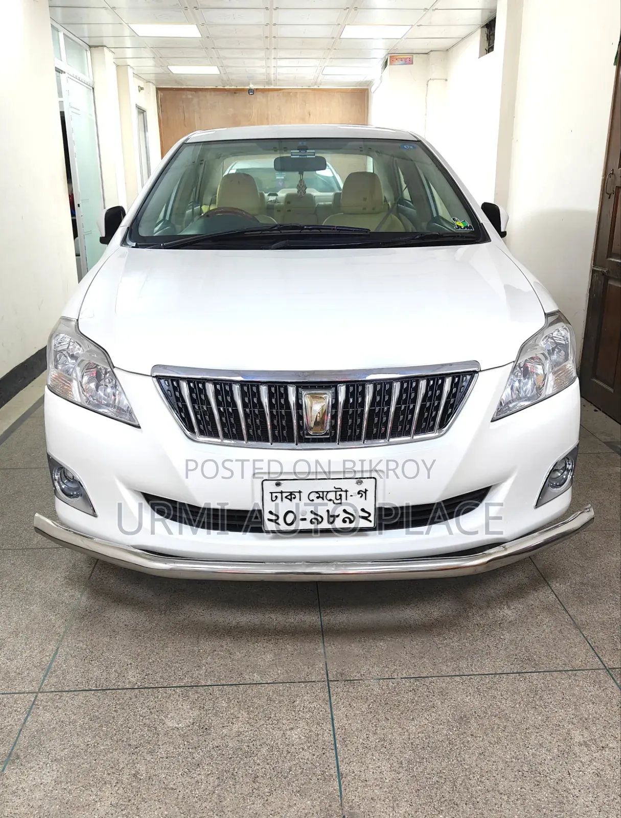 টয়োটা প্রিমিও ২০১৪ পার্ল