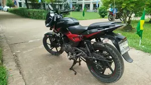 বাজাজ পালসার ১৫০ ২০১৯ কালো