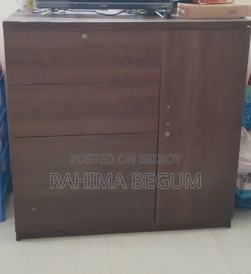 4/4 Ft Quality Fully Partex Wardrobe