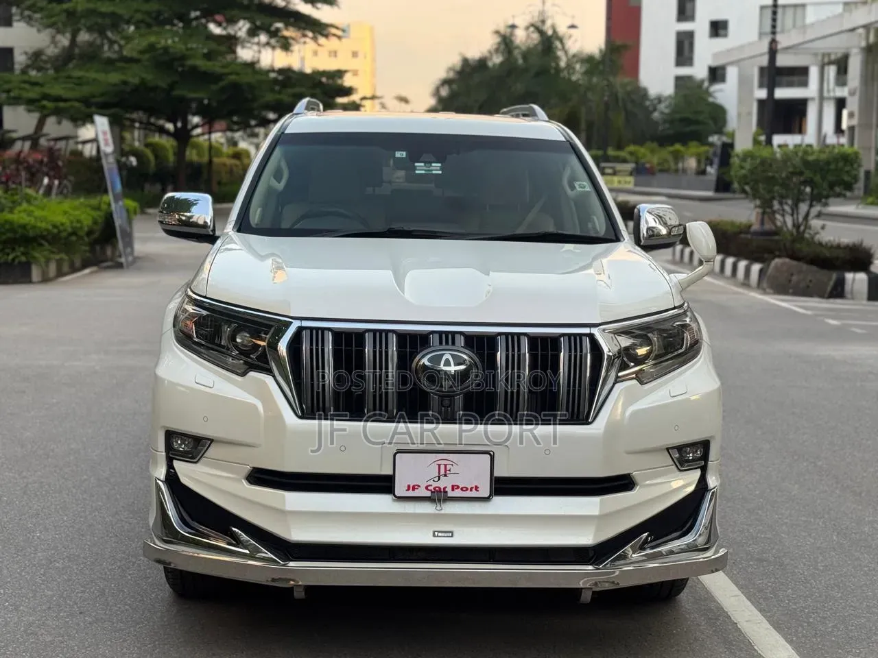 Toyota Land Cruiser Prado 2017 Pearl