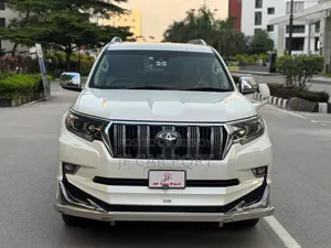 Toyota Land Cruiser Prado 2017 Pearl