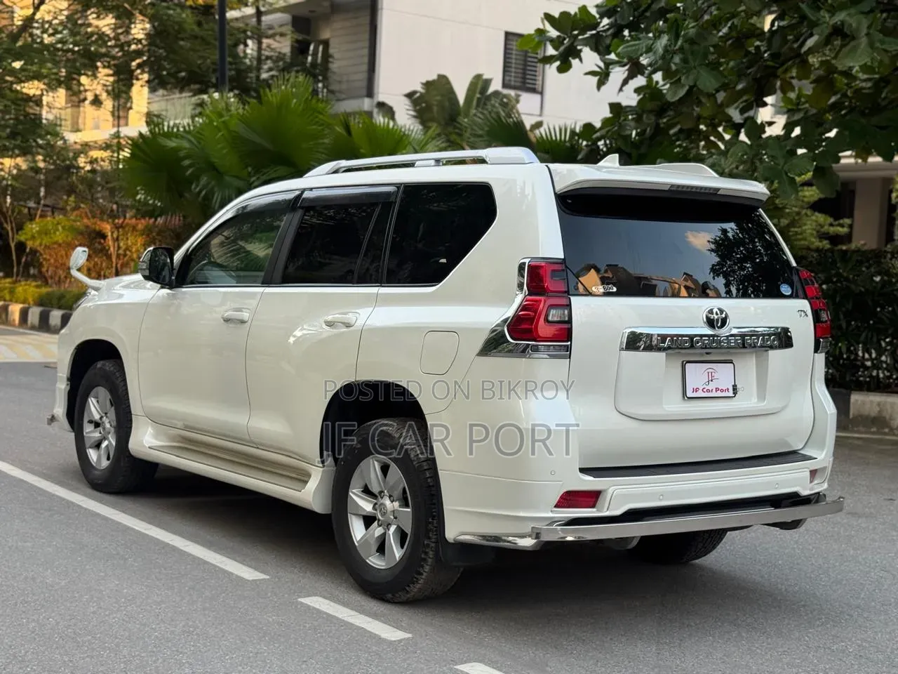 Toyota Land Cruiser Prado 2017 Pearl