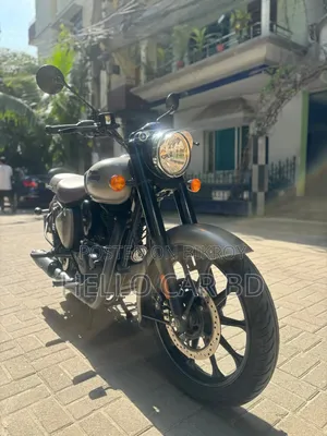 Royal Enfield Classic 350 2025 Gray