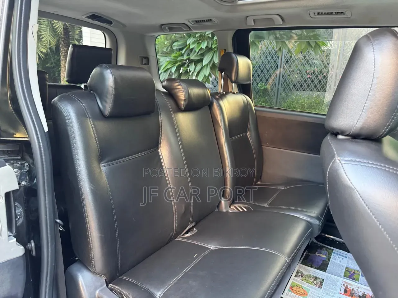Toyota Noah 2012 Black
