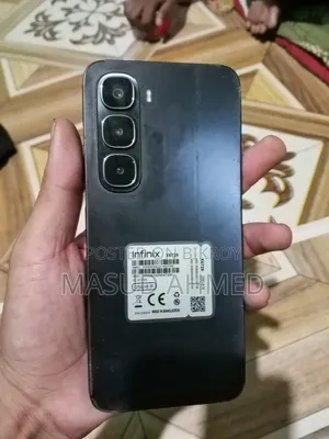 ইনফিনিক্স হট ৬০আই ২৫৬ জিবি কালো