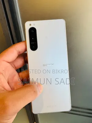 সনি এক্সপেরিয়া ৫ আইভি ২৫৬ জিবি হোয়াইট