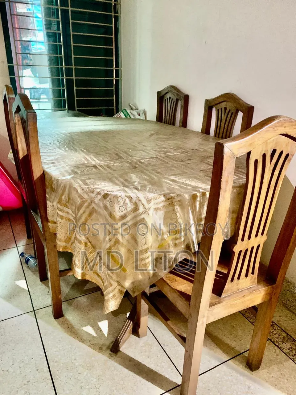 সেগুন কাঠের ৬ চেয়ারের ডাইনিং টেবিল
