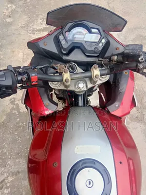ইয়ামাহা এফজে ২০১১ রেড