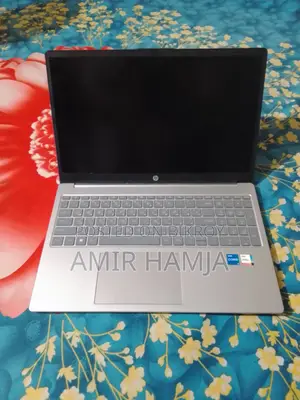 Laptop HP 15-Fd0290ns 8GB Intel Core I5 SSD 512GB