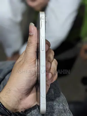অ্যাপল আইফোন ১৩ ১২৮ জিবি সাদা