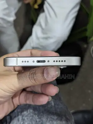 অ্যাপল আইফোন ১৩ ১২৮ জিবি সাদা